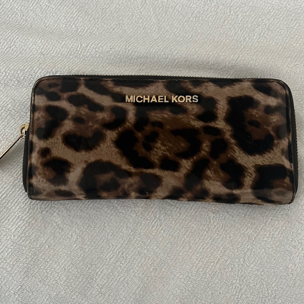 Large leopard print Michael Kors Wallet